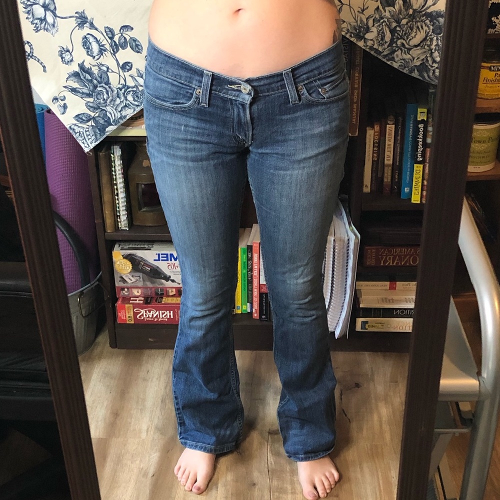 Women’s Levi’s Jeans